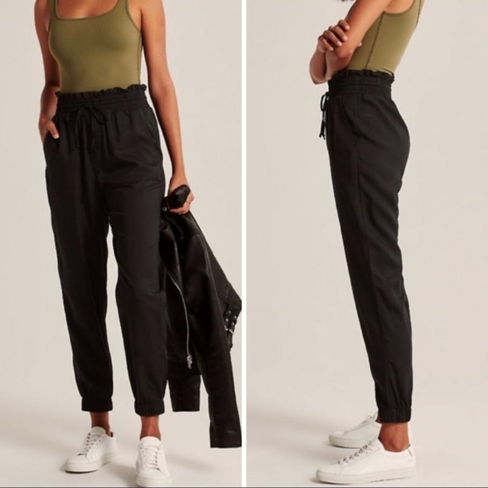 Abercrombie & Fitch Black Ruffle Waist Joggers